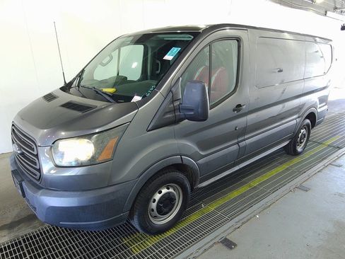 Used 2015 Ford Transit 150 130 Low Roof RWD image 5
