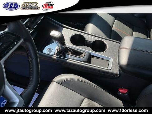 Used 2019 Nissan Altima 2.5 SR w/ SR Premium Package FWD image 17