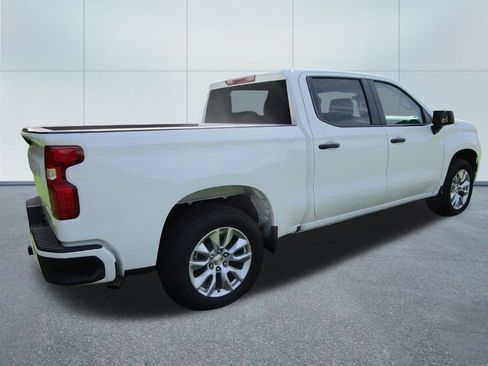 New 2026 Chevrolet Silverado 1500 Custom RWD image 8