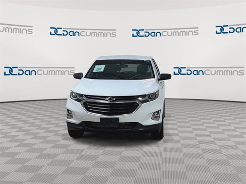 Used 2020 Chevrolet Equinox LS image 4