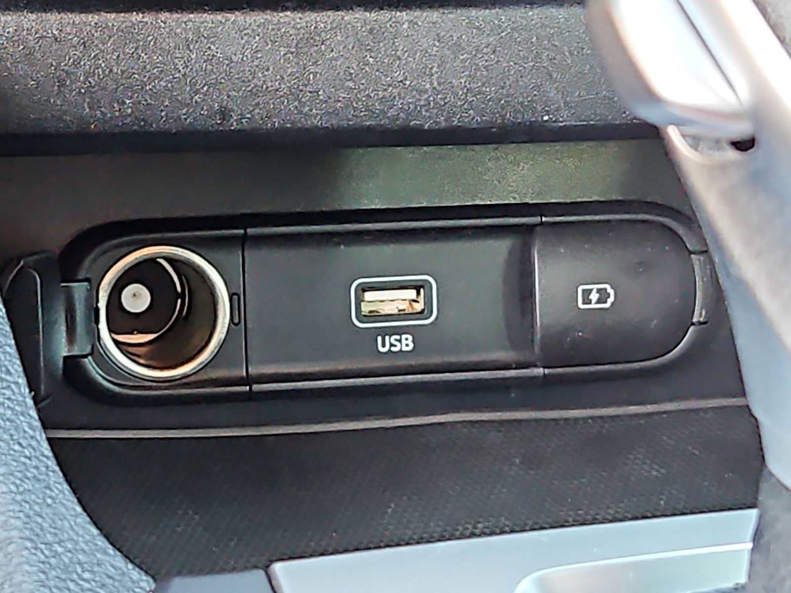 Used 2024 Kia Forte LXS FWD image 24