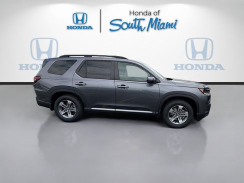 New 2026 Honda Pilot EX-L image 8