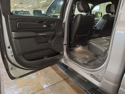 Used 2022 RAM 1500 Laramie w/ G/T Package image 9