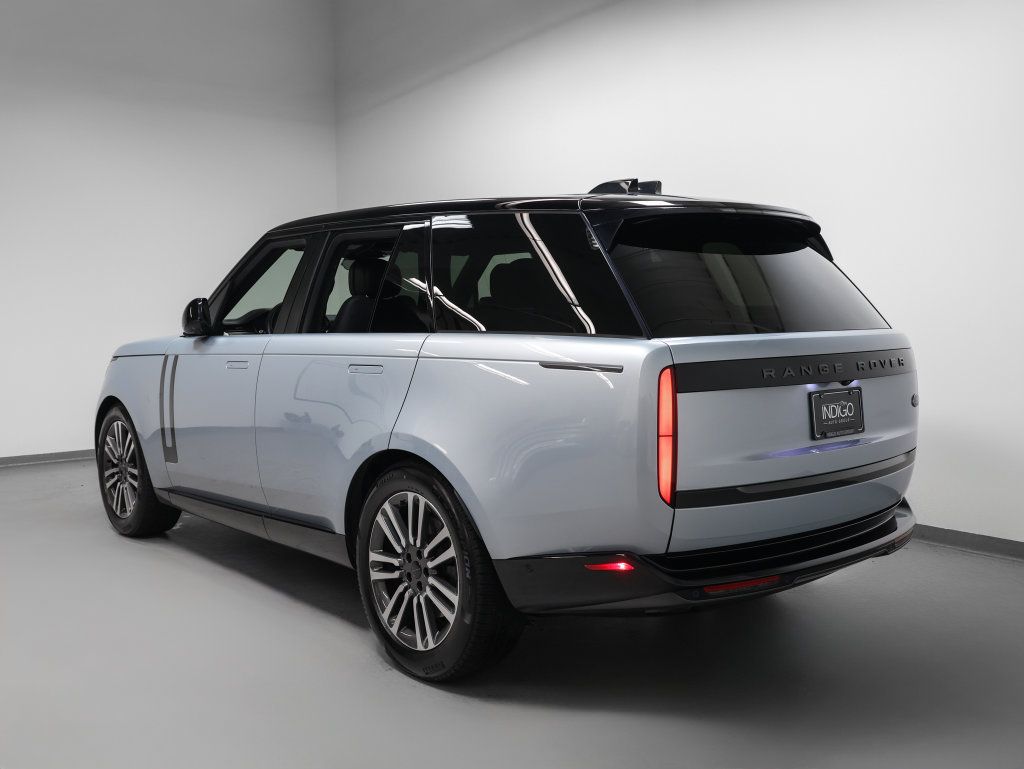 Used 2023 Land Rover Range Rover SE AWD/4WD image 52