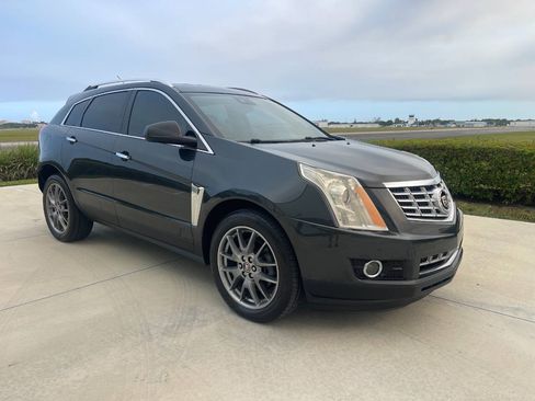 Used 2015 Cadillac SRX Performance w/ Driver Awareness Package FWD image 4