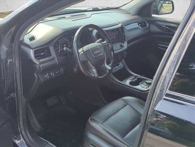Used 2022 GMC Acadia AT4 w/ Technology Package AWD/4WD image 11