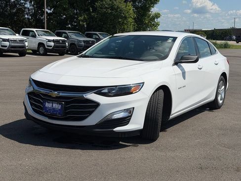 Used 2020 Chevrolet Malibu LS w/ LPO, Convenience Package 2 FWD image 2