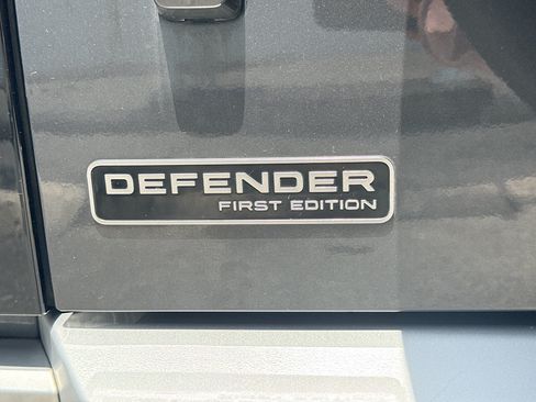 Used 2023 Land Rover Defender 130 First Edition AWD/4WD image 11