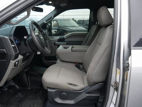 Used 2021 Ford F250 XLT image 2