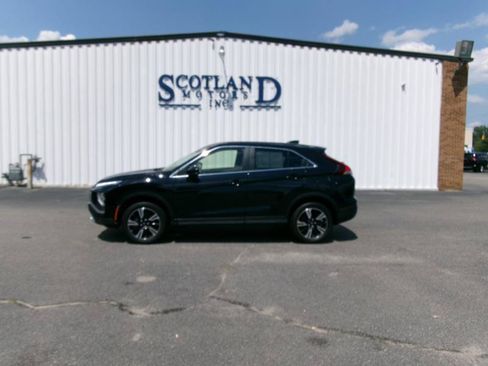 Used 2025 Mitsubishi Eclipse Cross SE AWD/4WD image 1