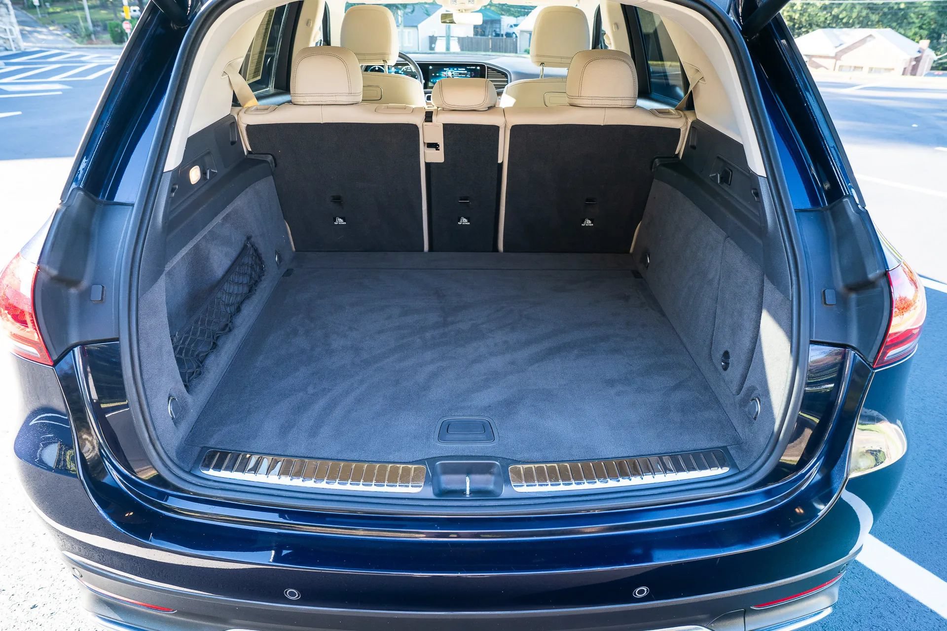 Used 2020 Mercedes-Benz GLE 350 4MATIC w/ Premium Package image 8