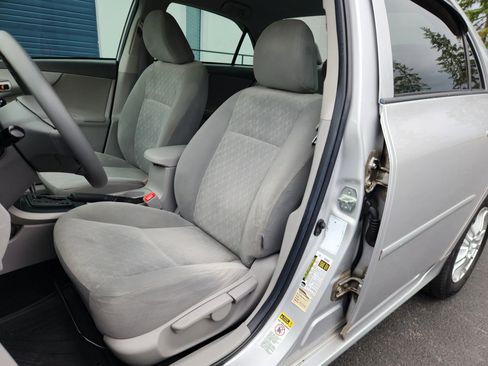 Used 2009 Toyota Corolla LE image 8