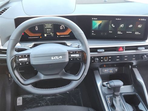 New 2026 Kia Sorento LX image 24