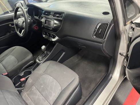 Used 2016 Kia Rio LX FWD image 13
