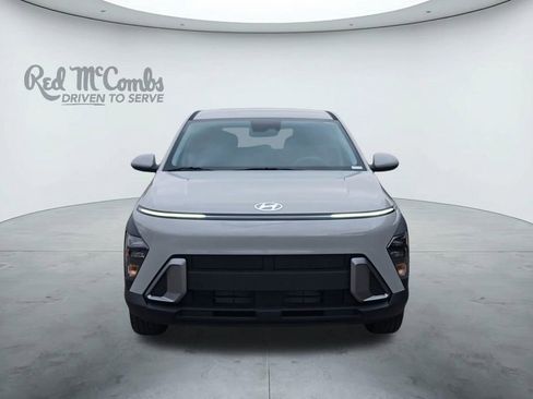 New 2026 Hyundai Kona SE FWD image 8