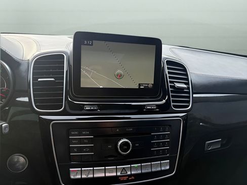 Used 2017 Mercedes-Benz GLS 63 AMG 4MATIC image 17