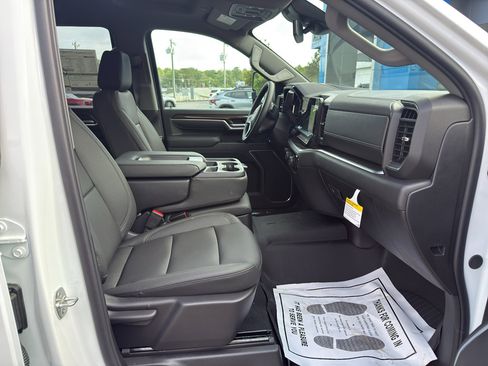 New 2026 Chevrolet Silverado 2500 LT w/ All Star Edition AWD/4WD image 14