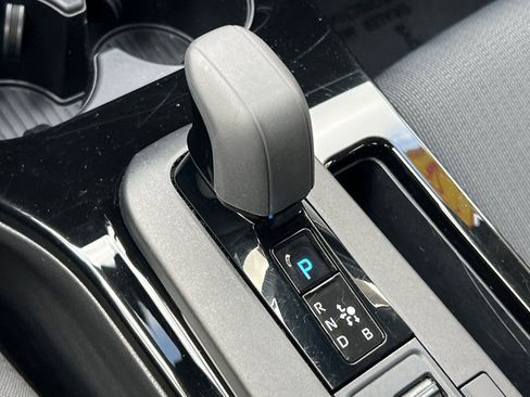 Used 2024 Toyota Prius LE image 24