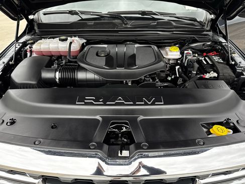 Used 2025 RAM 1500 Big Horn image 34