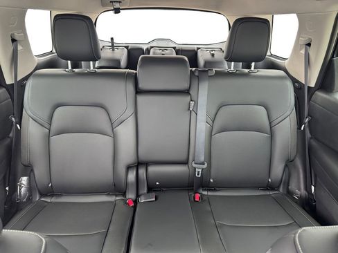 New 2026 Nissan Pathfinder SL AWD/4WD image 17