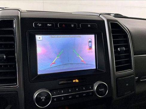 Used 2019 Ford Expedition XLT w/ Equipment Group 202A image 21