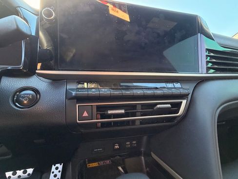 Used 2025 Toyota Camry XSE image 18