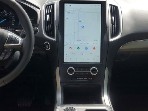 Used 2022 Ford Edge SEL w/ Convenience Package image 32