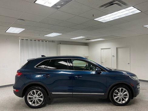Used 2015 Lincoln MKC FWD w/ Equipment Group 101A Select image 4