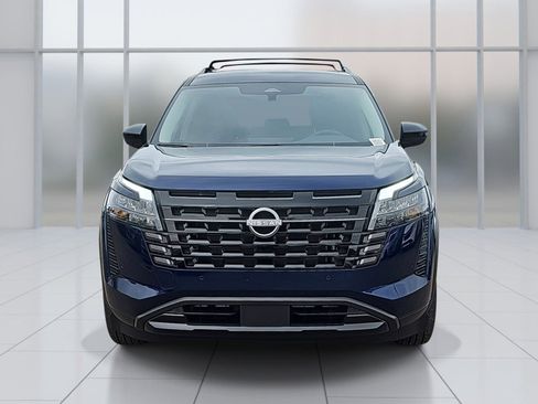 New 2026 Nissan Pathfinder SV FWD image 2