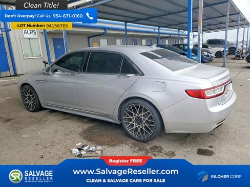 Used 2019 Lincoln Continental Premiere image 3