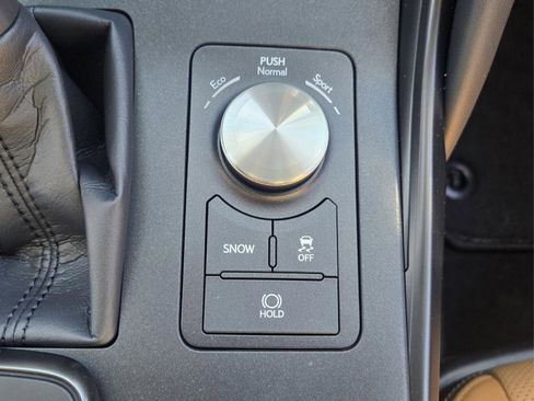 Used 2025 Lexus IS 350 F Sport image 19