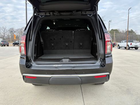 Used 2021 Chevrolet Tahoe LT w/ Luxury Package RWD image 34
