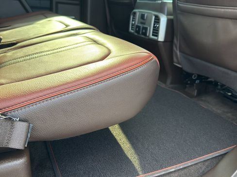 Used 2018 Ford F150 King Ranch w/ Equipment Group 601A Luxury AWD/4WD image 26