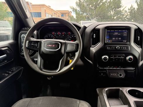 Used 2022 GMC Sierra 2500 Pro w/ Gooseneck/5TH Wheel Package AWD/4WD image 25