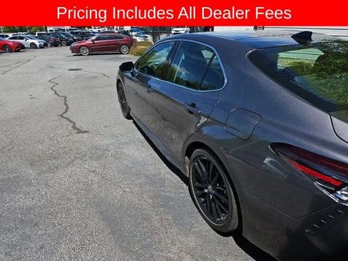 Used 2023 Toyota Camry XSE FWD image 14