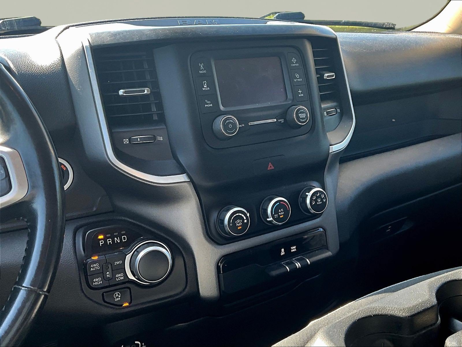 Used 2020 RAM 1500 Big Horn AWD/4WD image 10
