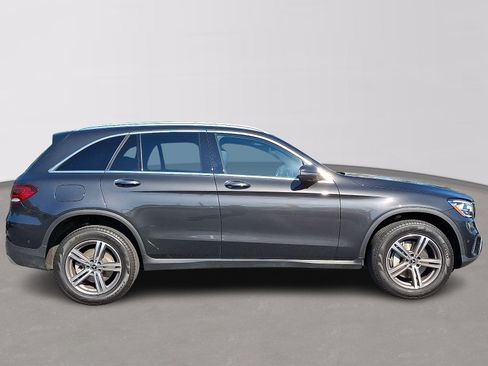 Used 2022 Mercedes-Benz GLC 300 4MATIC w/ Premium Package Lite image 7