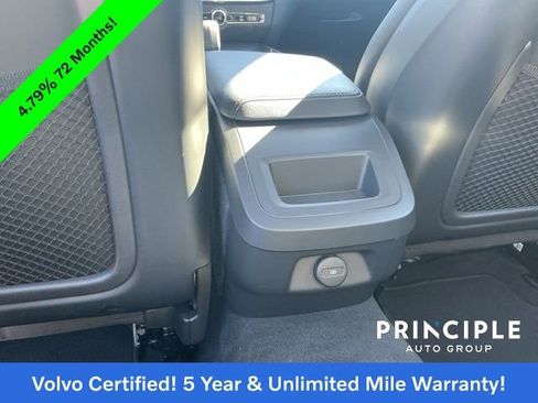 Certified 2024 Volvo S60 B5 Core image 30