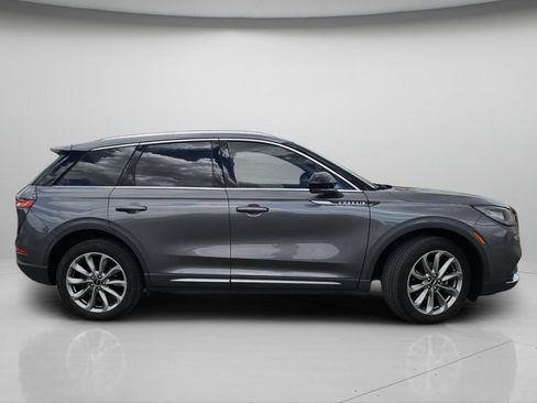 Used 2021 Lincoln Corsair AWD w/ Premium Package image 26