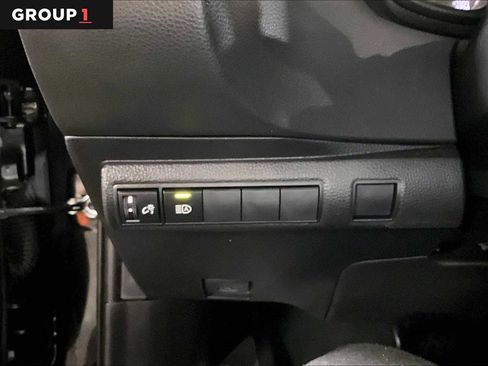 Used 2023 Toyota Corolla LE image 34