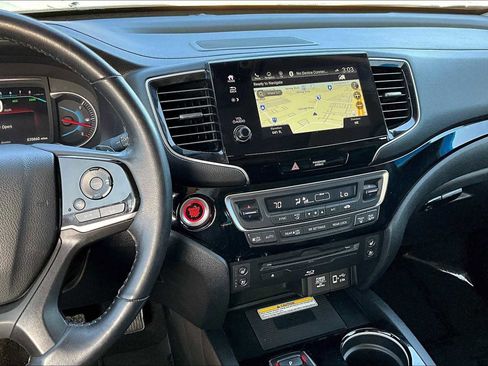 Used 2022 Honda Pilot Elite image 6