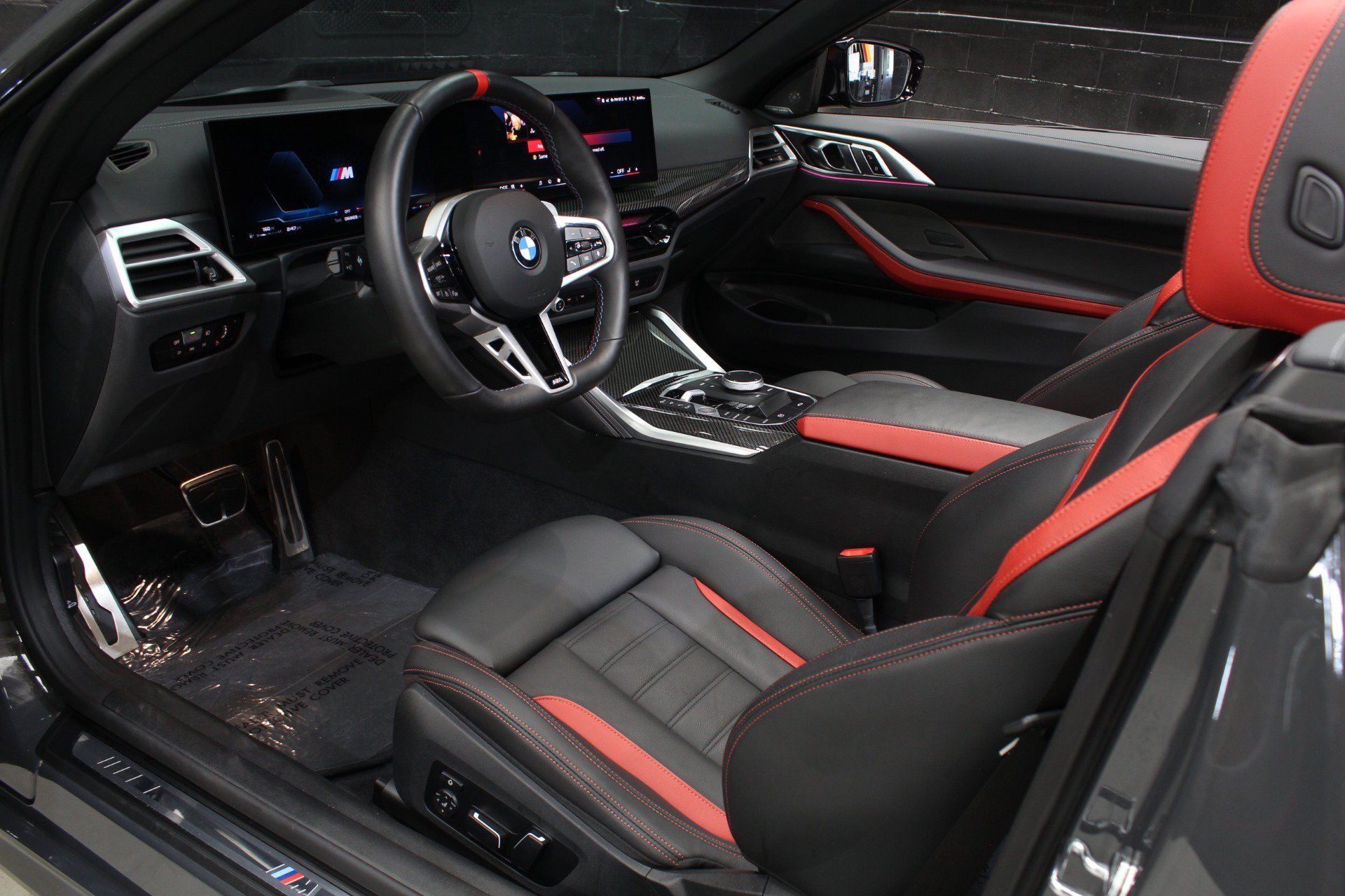 Used 2026 BMW M440i Convertible w/ Premium Package RWD image 44