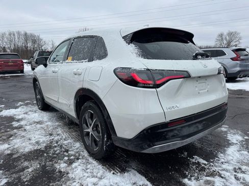 Used 2023 Honda HR-V EX-L image 4