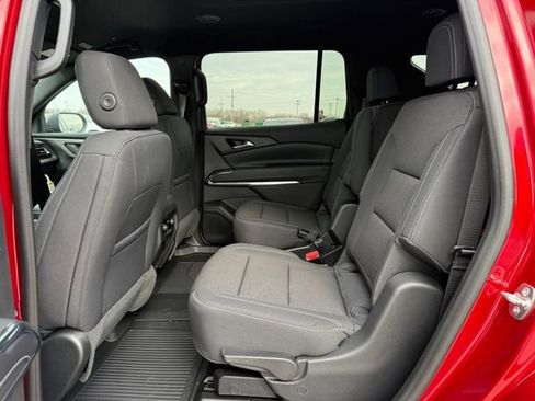 New 2026 Chevrolet Traverse LT w/ LPO, Floor Liner Package image 6
