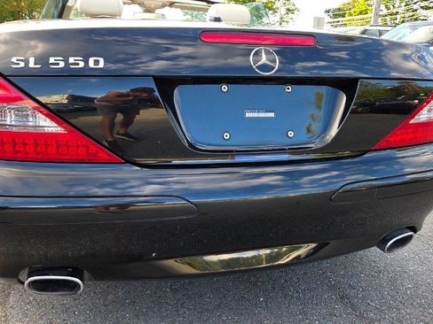 Used 2008 Mercedes-Benz SL 550 image 14