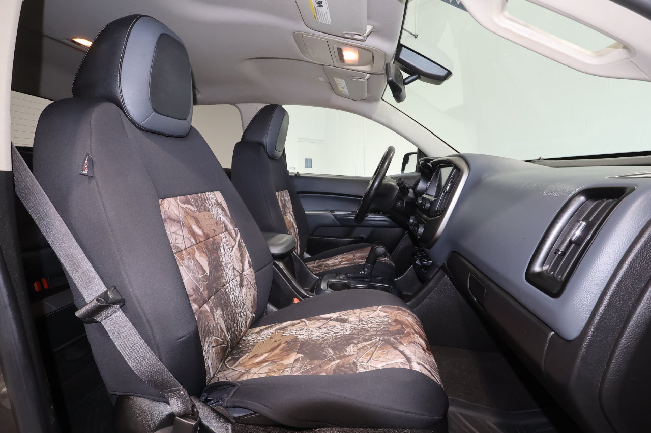 Used 2015 Chevrolet Colorado Z71 AWD/4WD image 17