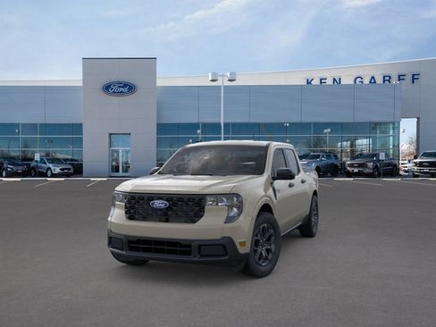 New 2025 Ford Maverick XLT w/ XLT Luxury Package AWD/4WD image 2