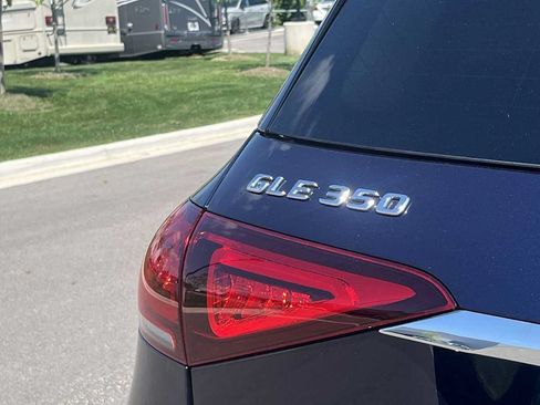 Used 2022 Mercedes-Benz GLE 350 4MATIC image 25