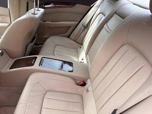 Used 2014 Mercedes-Benz CLS 550 4MATIC image 15