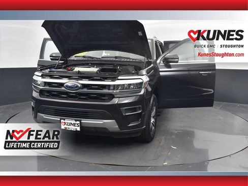 Used 2024 Ford Expedition Limited image 45
